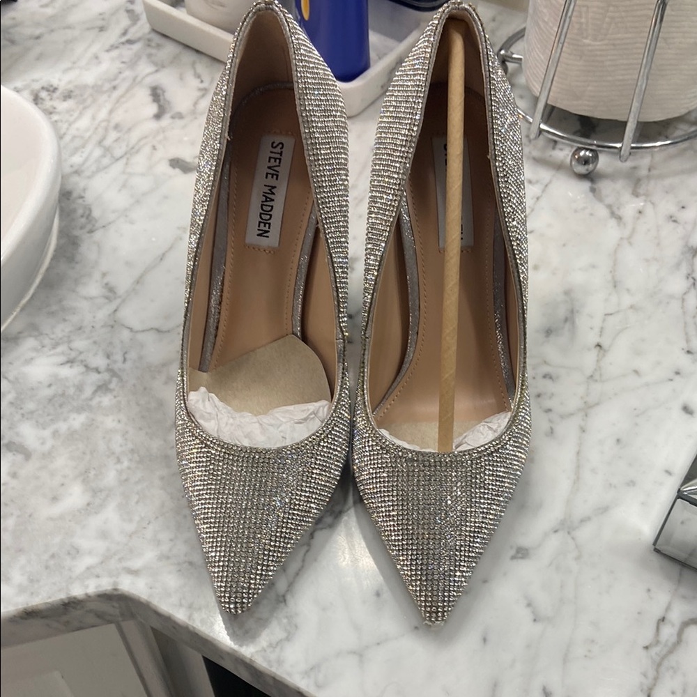Steve Madden Glittering Silver Heels